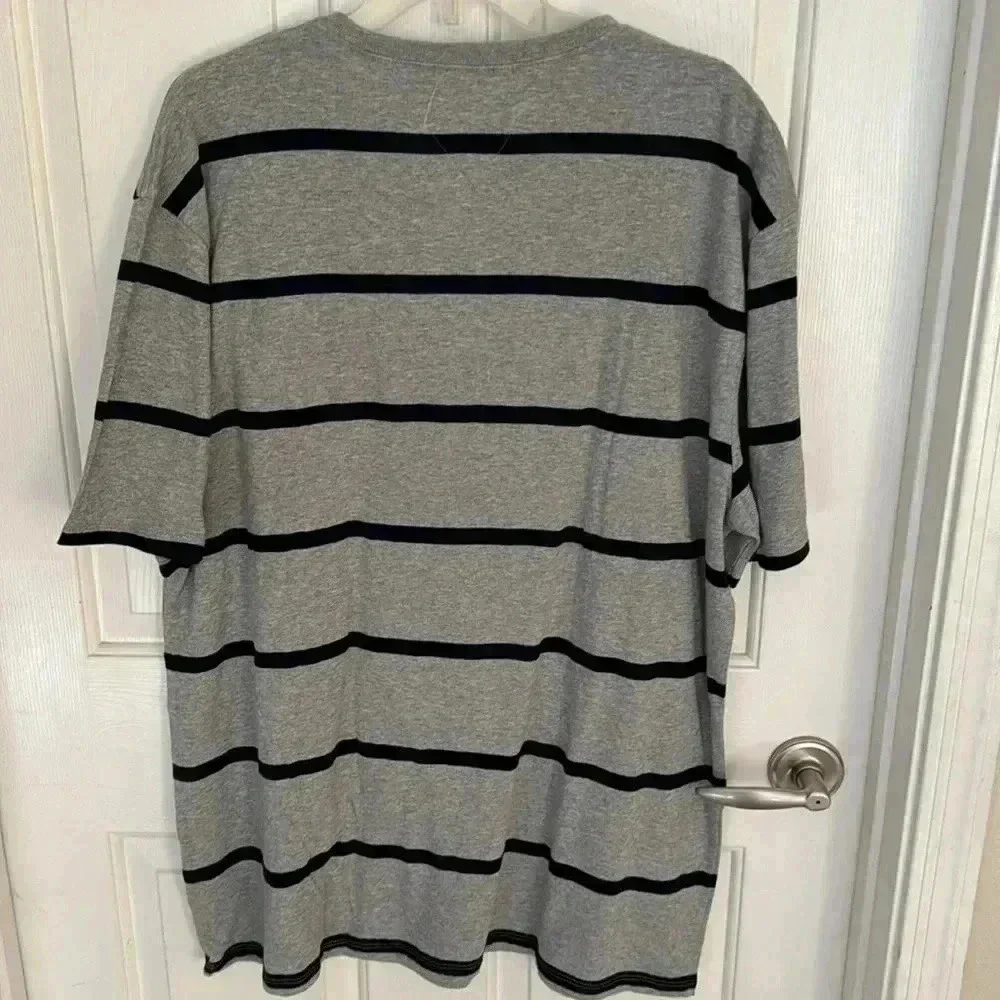 NWT Men’s Tommy Hilfiger XXL Shirt - Picture 4 of 4